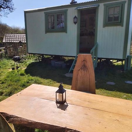 The Old Mill Shepherds Hut Okehampton Buitenkant foto